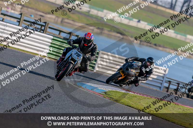 PJM Wedding Photography;enduro digital images;event digital images;eventdigitalimages;mallory park;mallory park photographs;mallory park trackday;mallory park trackday photographs;no limits trackdays;peter wileman photography;racing digital images;trackday digital images;trackday photos